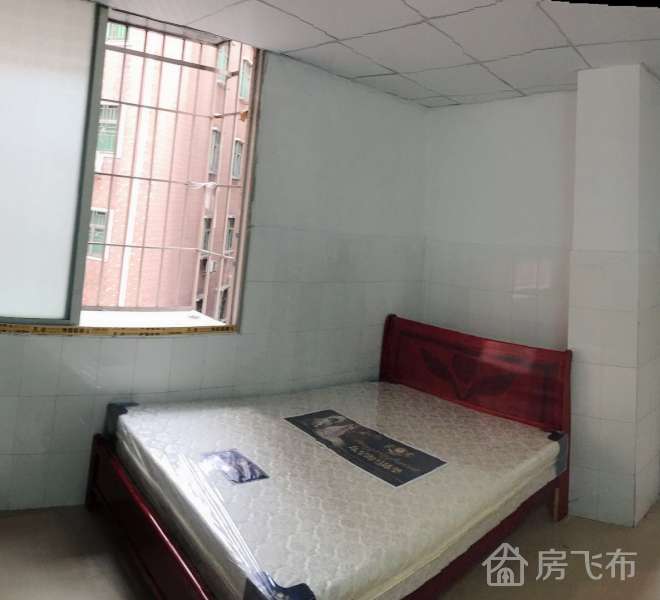 4号线龙胜地铁站附近西头瓜地村单间出租