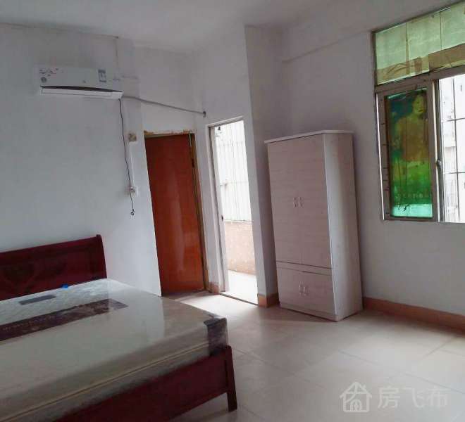 4号线龙胜地铁站附近西头瓜地村单间出租