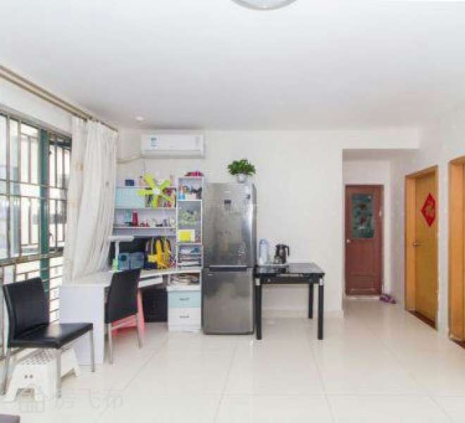 关口精装修，中间楼层