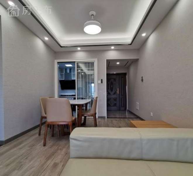 新世界倚山花园3房两厅