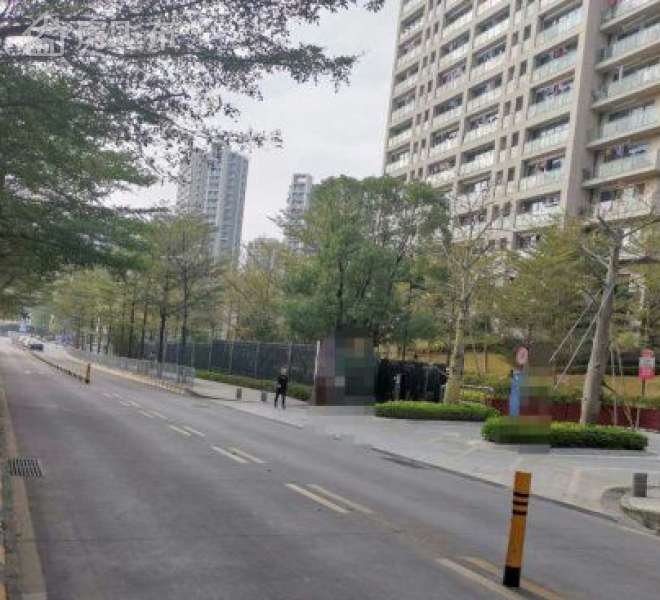 一楼正街厂房 可以餐饮  业主急钱！正马路边 广告展示超好！