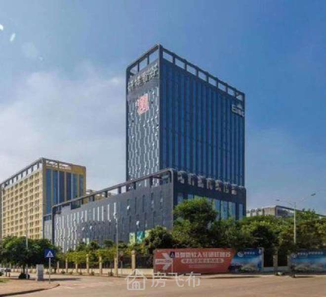 光明核心区 新出精装办公室 2加1隔间 