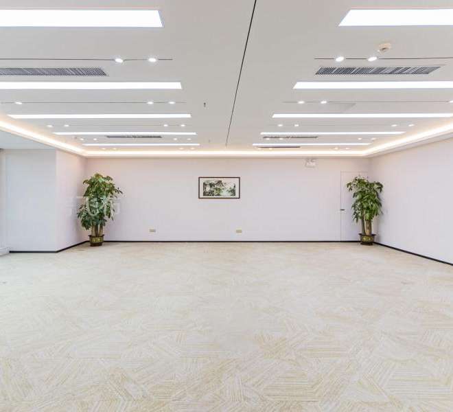 (出租) 特惠期！经贸中心，5十1格局，24h空调