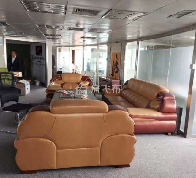 正对国贸大厦，各付各税，买来自用挺好！