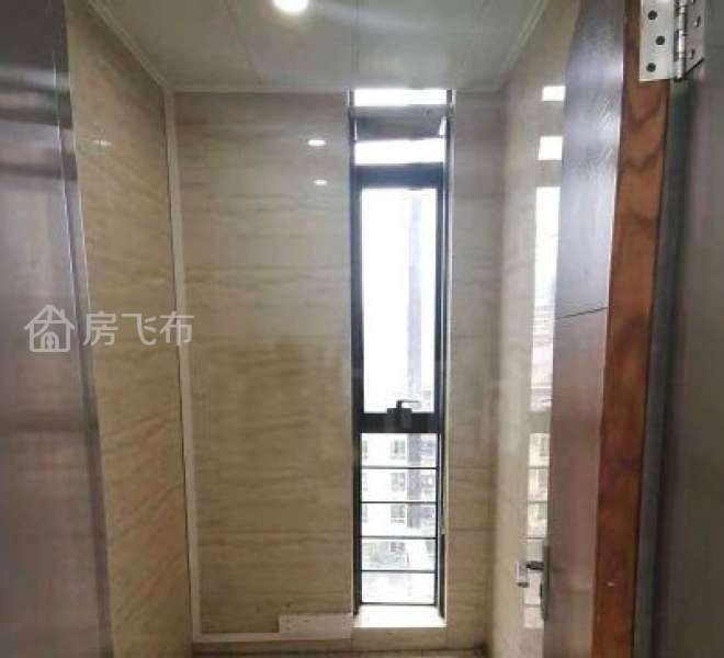 98平仅7K 精装带家私，大落地窗，公交周边