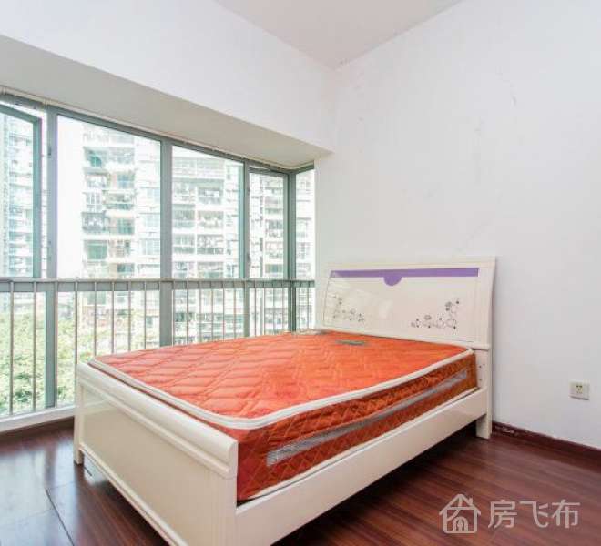 民治地铁碧水龙庭大三房 入户高赠送 满五唯一