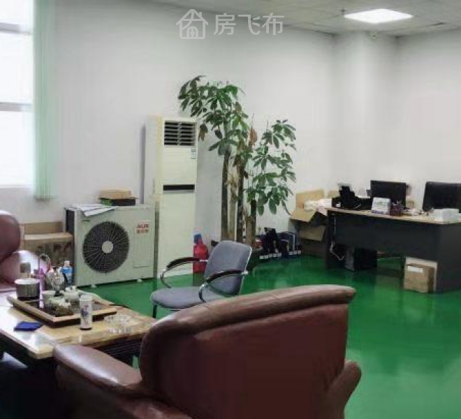 (出租) 龙华大浪高速出口整层1580平厂房出租，豪华装修