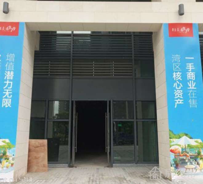 15万单价买CBD欢乐海岸临街旺铺106平1600万钱景可观