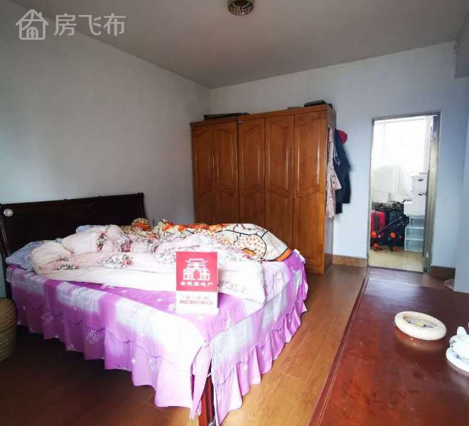 茗翠园楼王户型，140平米大五房，朝南看花园，满五唯一，税费少