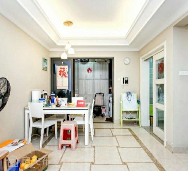 区域主打房源，刚需两房，红本在手，近地铁站