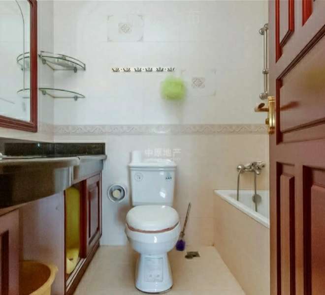 高层复式，看洪湖全景，深小桂圆，实木精装，送家私