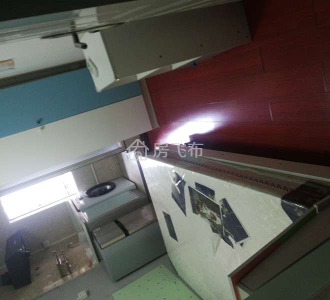 房东直租，拎包入住，临近地铁