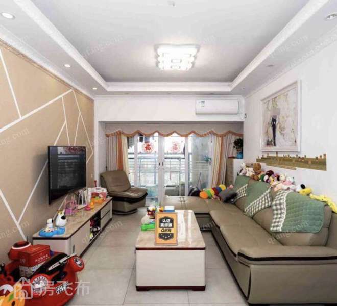 银信中心大三房