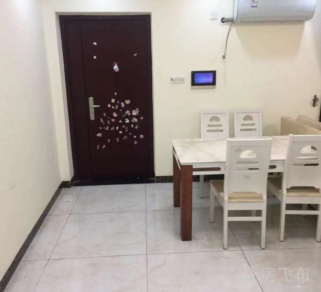 西乡领航城二期三房出租