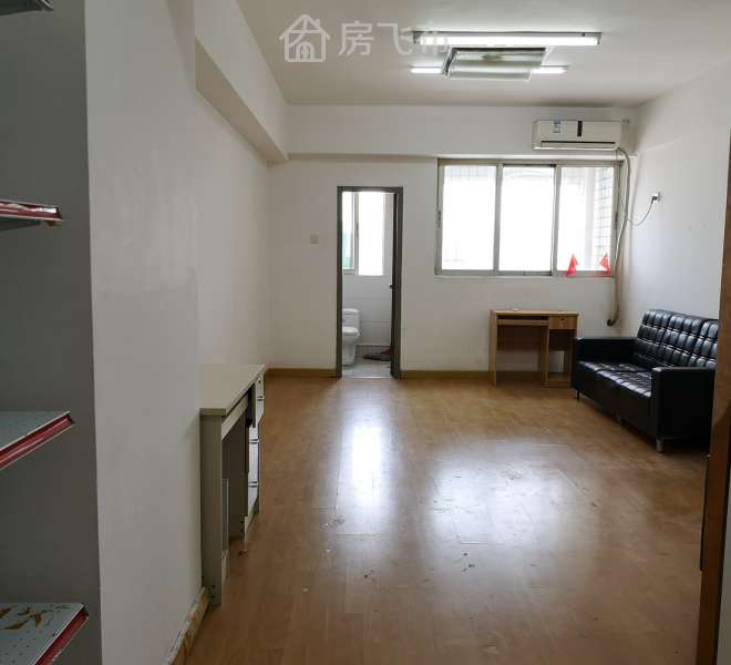 现代之窗业主急租  租金无限可能  来电马上看房