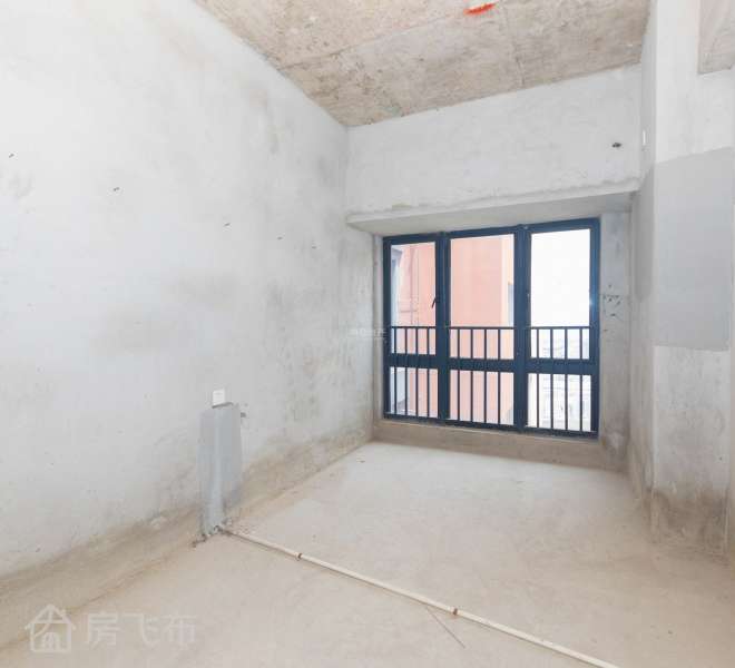 佳兆业城市广场九房复式277平售2500万，带私家泳池