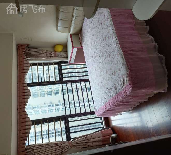 向南瑞峰花园 大三房 靠深大 近海岸城