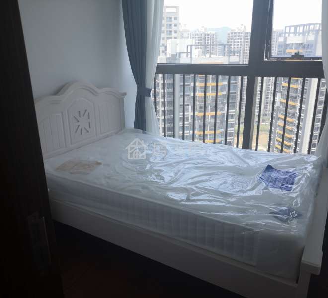 红山地铁口无缝，精装大3房诚意出租，家私全齐，看房方便