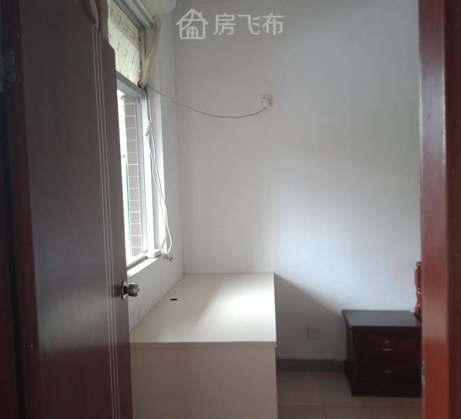 带家具出租