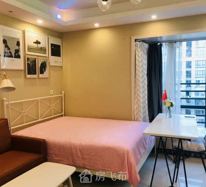 天骄华庭精装一房一厅出租