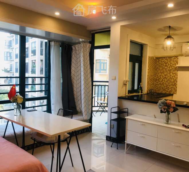 天骄华庭精装一房一厅出租