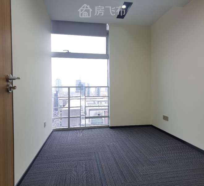 85元租268平福田中心区 星河世纪大厦 可配家私