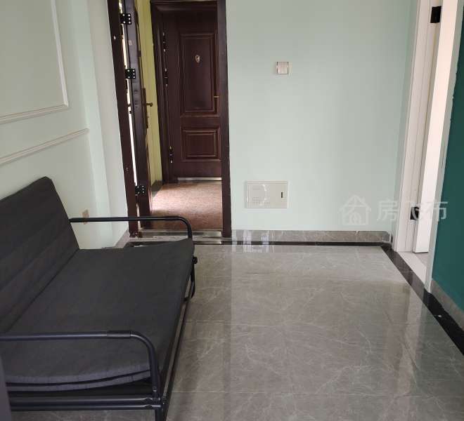 大浪新围新村高层东南两房实景直租，近商业中心，新百丽，影儿