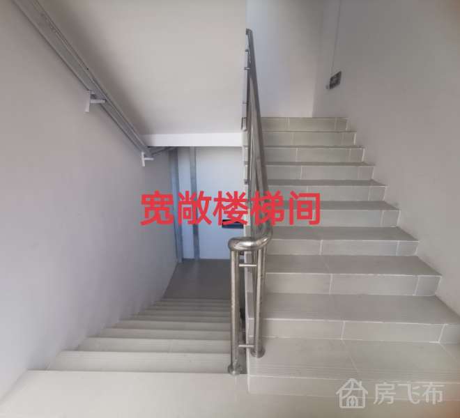 全新静装修，首次出租拎包入住