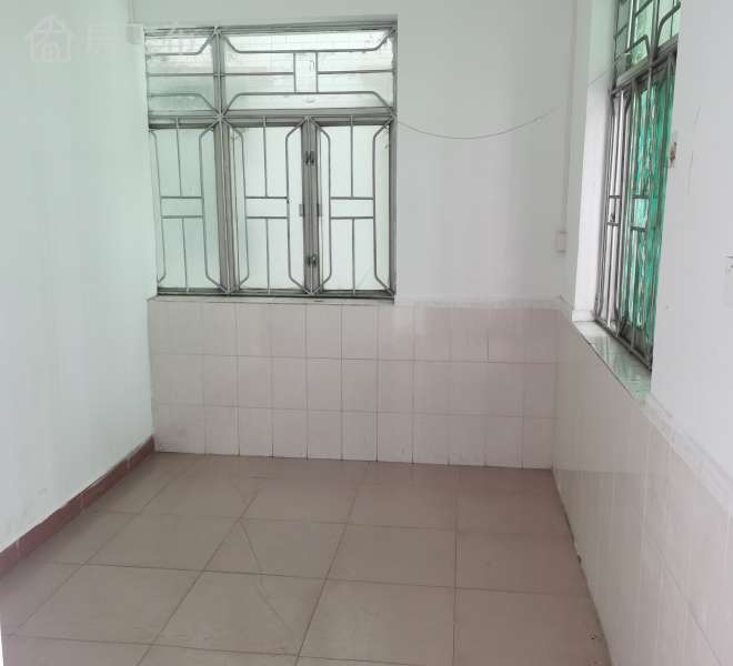 后瑞地铁站，黄田小学，航城街道办附近一室一厅带大阳台出租