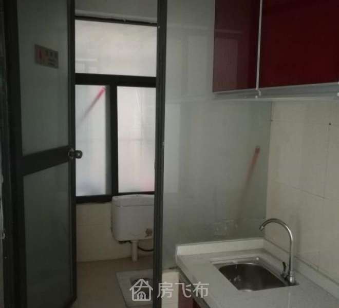 坂田和磡村两房一厅出租