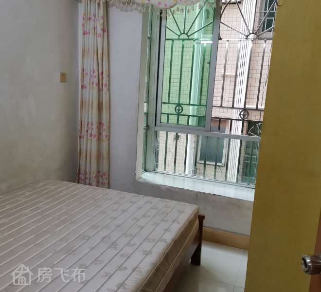 本人房东直租上横朗两房一厅