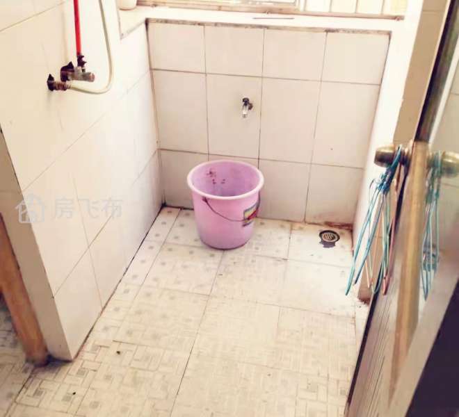 南约广场新村房屋出租