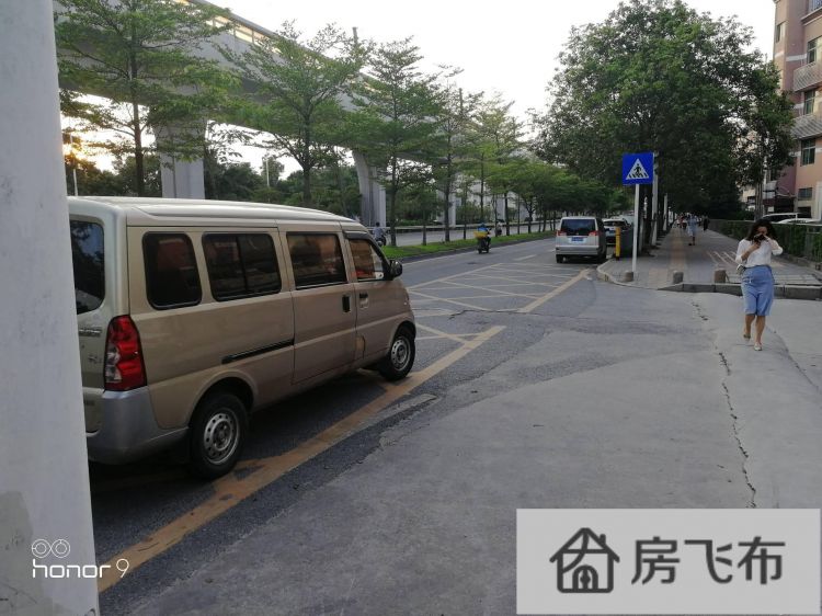 (出租) 福永镇兴围地铁口旁带装修办公贸易厂房600平米