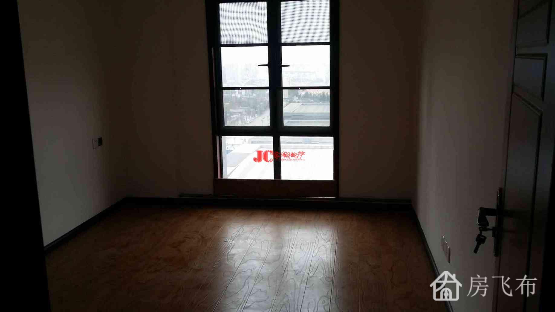金阳新区中天会展城SOHO公寓写字楼68平米